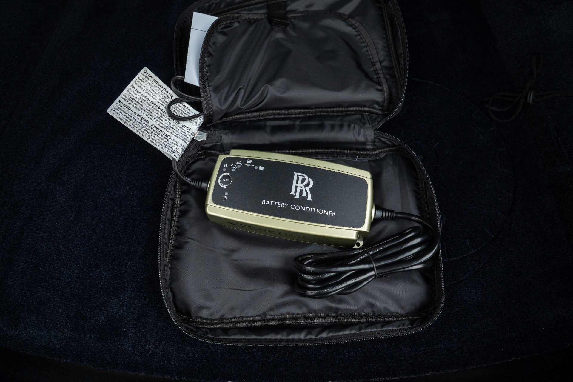 Used 2023 Rolls-Royce Ghost Black Badge w/ Black Badge Ghost Package image 88