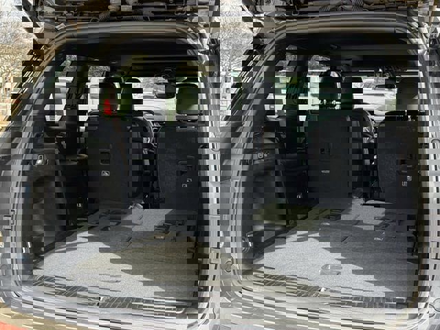 Used 2024 Jeep Grand Cherokee L Altitude image 36