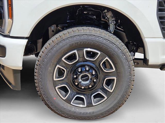 New 2026 Ford F250 Platinum image 9