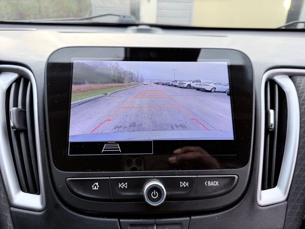 Used 2024 Chevrolet Malibu RS image 17