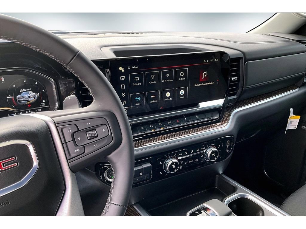 New 2025 GMC Sierra 1500 Elevation image 6