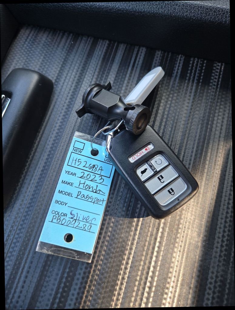 Used 2023 Honda Passport TrailSport image 28