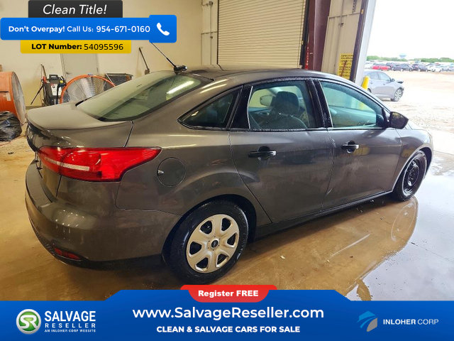 Used 2016 Ford Focus S FWD image 4