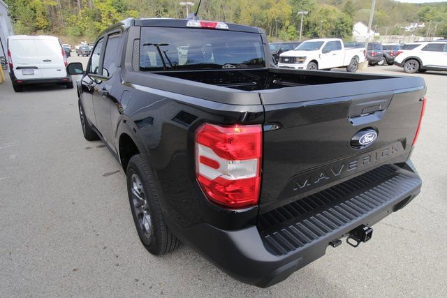 New 2025 Ford Maverick XLT w/ Equipment Group 302A image 9