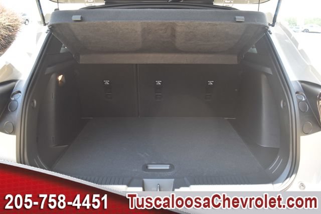New 2026 Chevrolet Trax RS w/ Sunroof Package FWD image 9