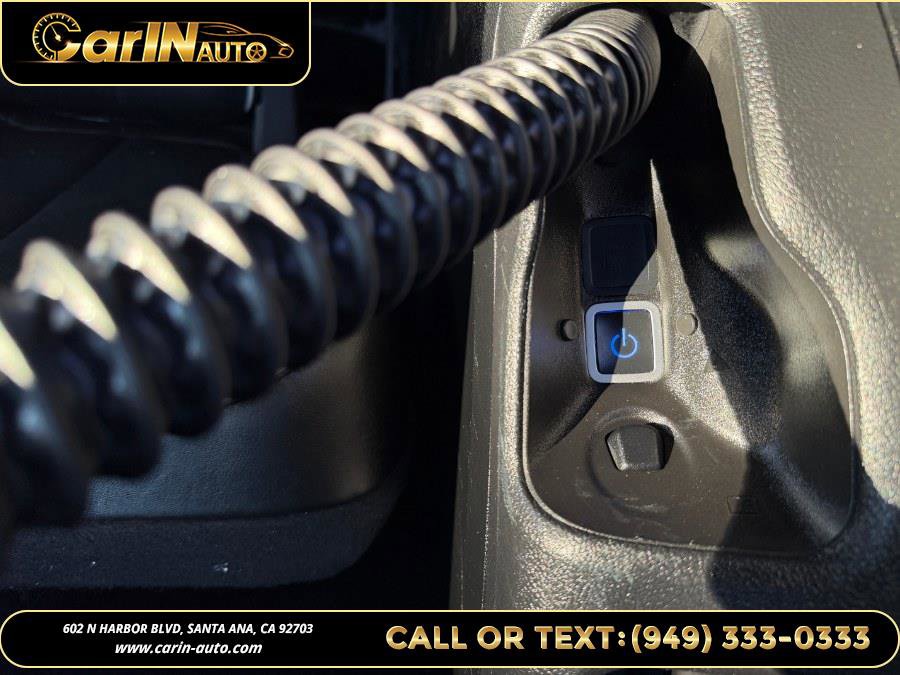 Used 2019 Chrysler Pacifica Limited w/ S Appearance Package image 37