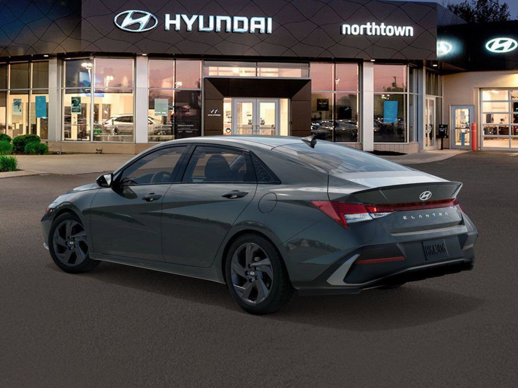 New 2026 Hyundai Elantra Sport FWD image 5