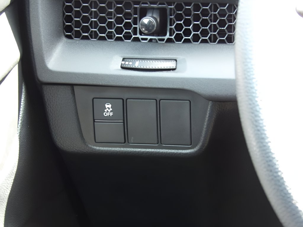 Used 2025 Honda CR-V LX image 25