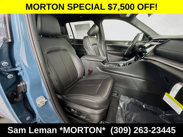 New 2026 Jeep Grand Cherokee L Limited w/ Limited Altitude Package AWD/4WD image 30