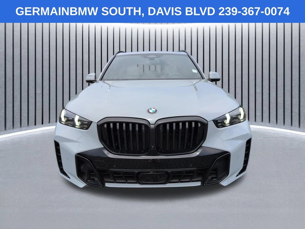 Used 2025 BMW X5 xDrive40i w/ M Sport Package AWD/4WD image 10