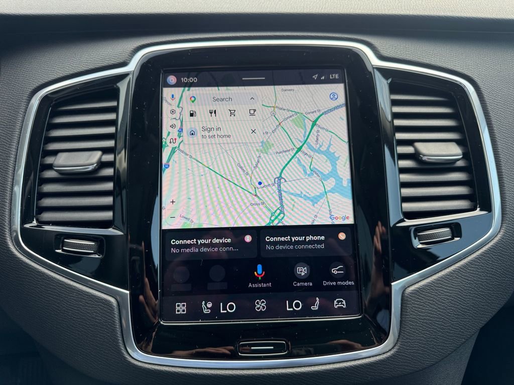 Certified 2023 Volvo XC90 B6 Plus AWD/4WD image 21