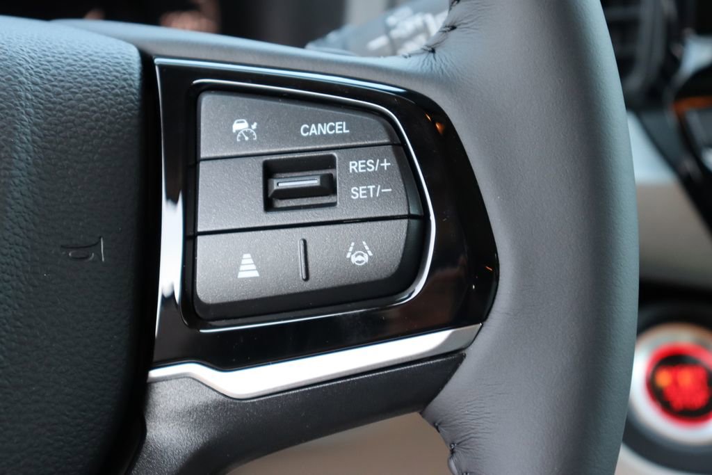 Used 2026 Honda Odyssey EX-L image 32