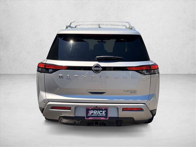 Used 2022 Nissan Pathfinder Platinum w/ Cargo Package AWD/4WD image 6