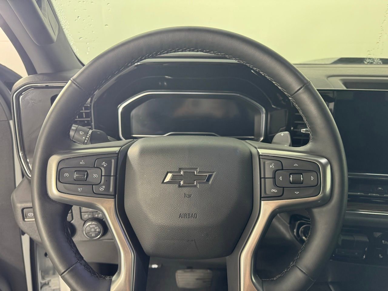 Used 2025 Chevrolet Silverado 1500 LT Trail Boss w/ Convenience Package II image 19