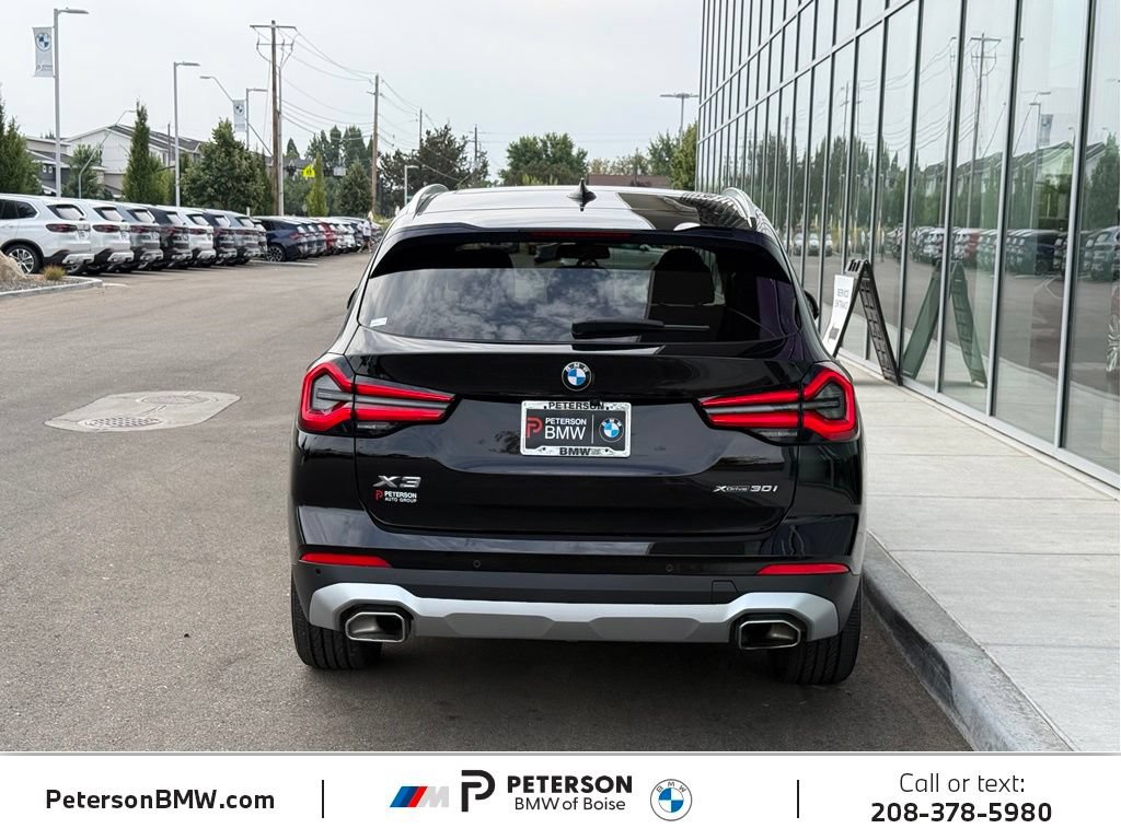 Used 2022 BMW X3 xDrive30i w/ Premium Package 2 AWD/4WD image 4