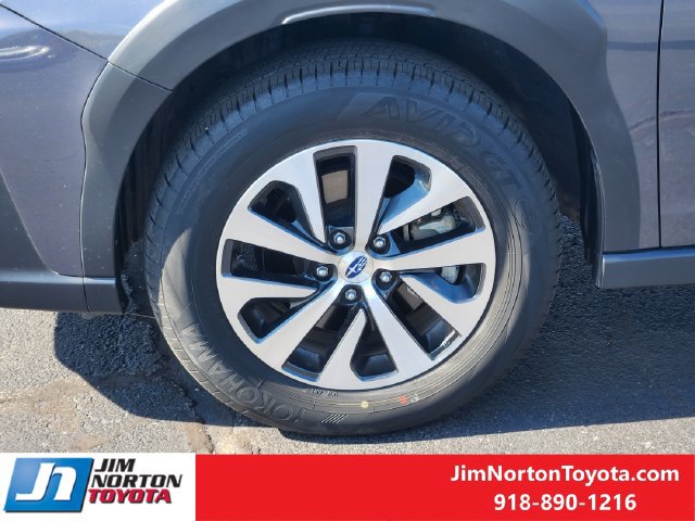 Used 2024 Subaru Outback Premium AWD/4WD image 12