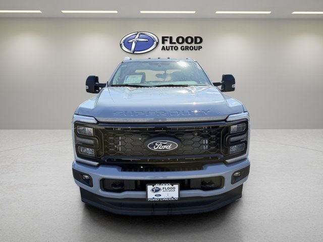 New 2027 Ford F250 Lariat w/ Black Appearance Package AWD/4WD image 2