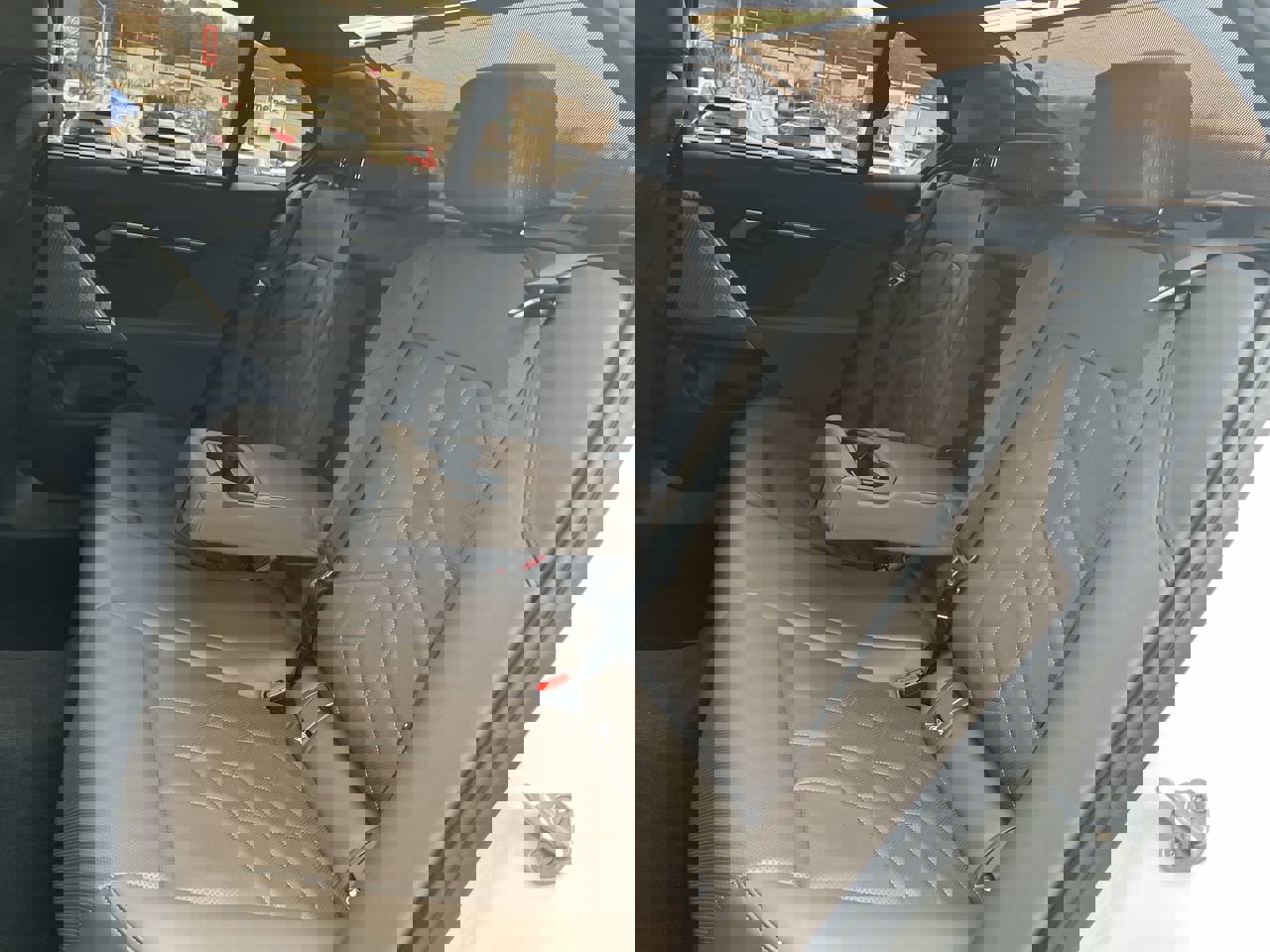 Certified 2024 BMW 540i xDrive w/ Executive Package image 32