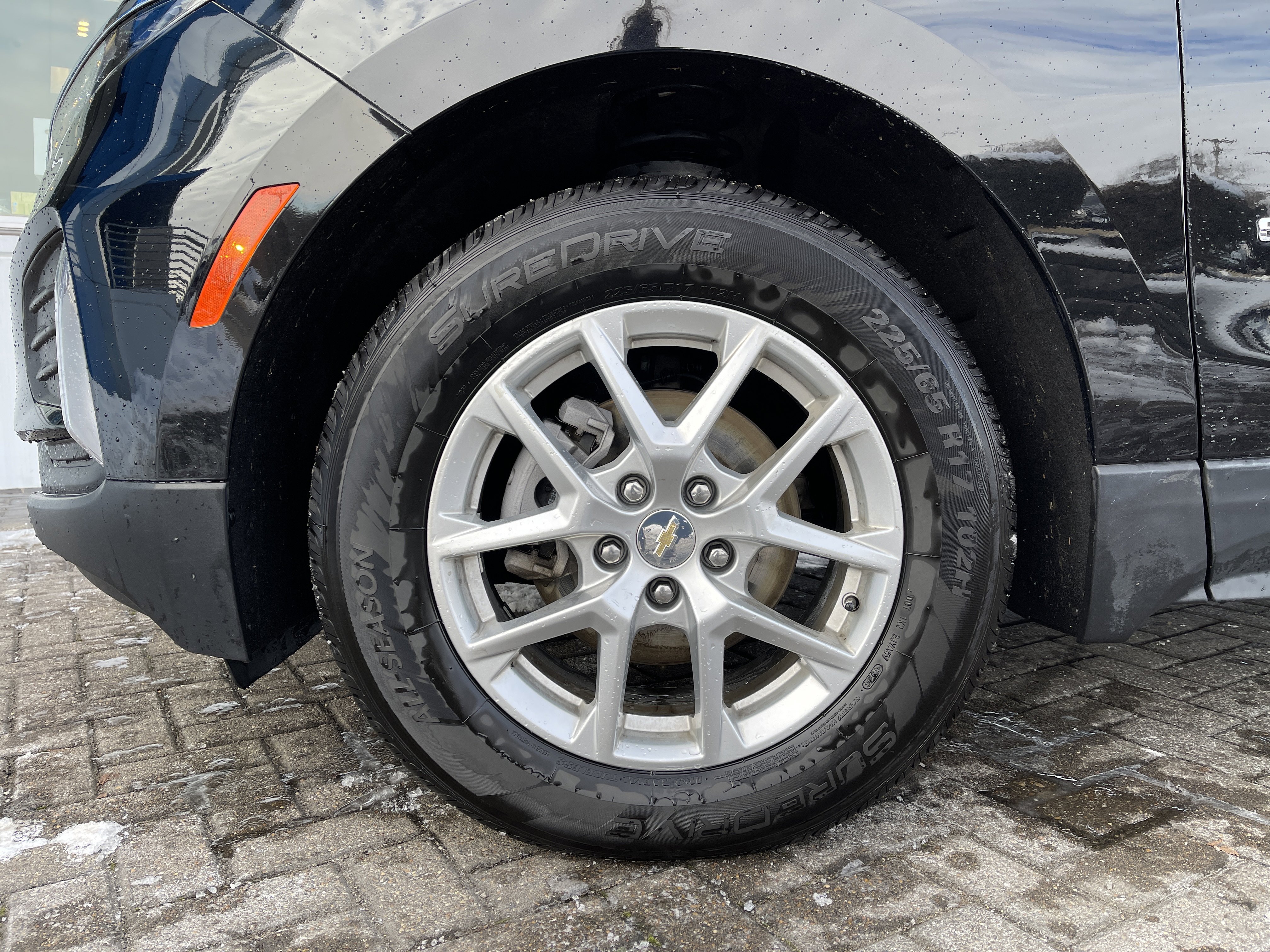 Used 2024 Chevrolet Equinox LT image 11