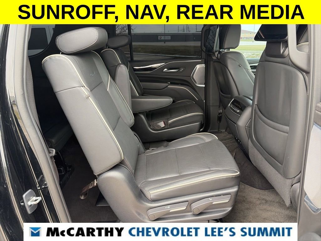 Used 2023 Cadillac Escalade ESV Sport w/ LPO, ONYX Package image 38