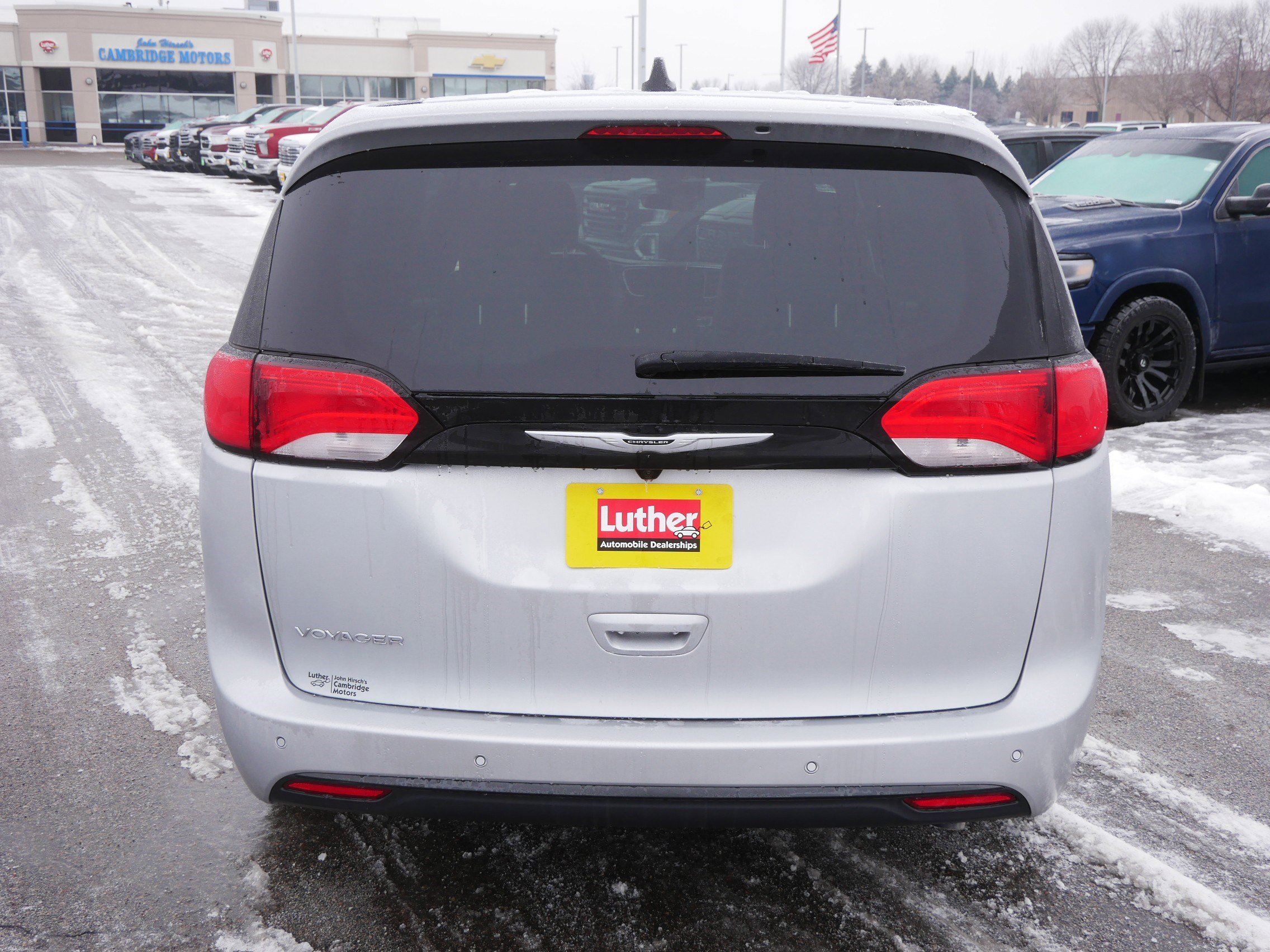 New 2026 Chrysler Voyager LX image 3