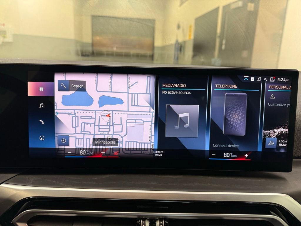 Used 2023 BMW 330i xDrive 330i xDrive image 16