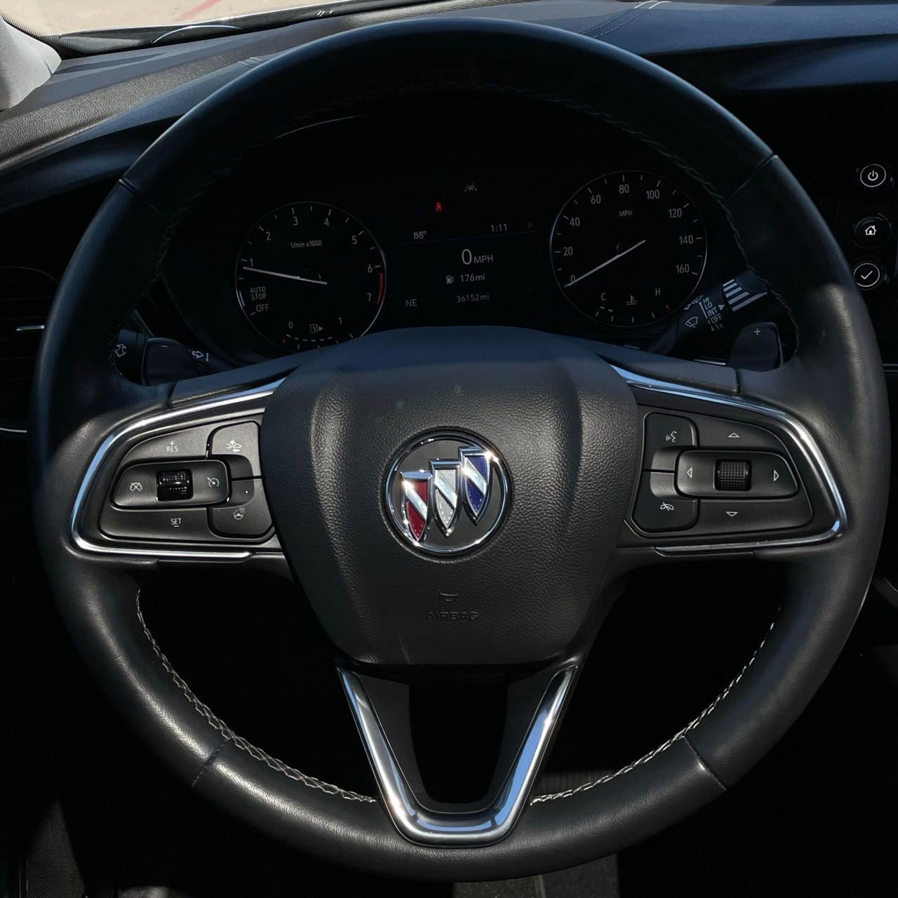 Used 2022 Buick Envision Preferred image 12