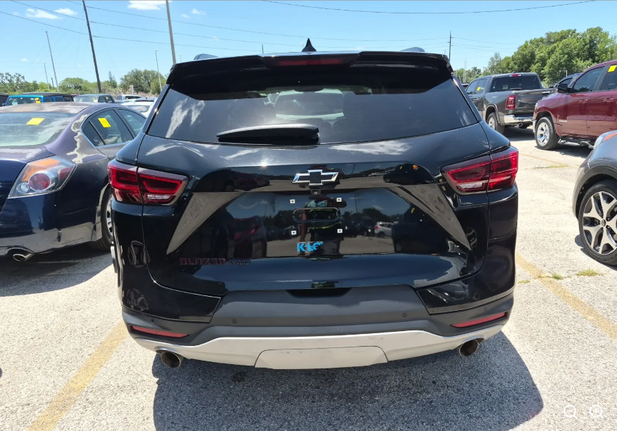 Used 2023 Chevrolet Blazer LT AWD/4WD image 4
