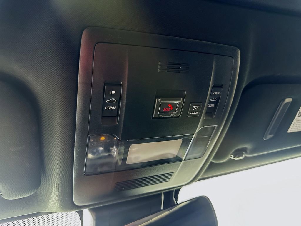 Used 2022 Lexus IS 350 F Sport image 30