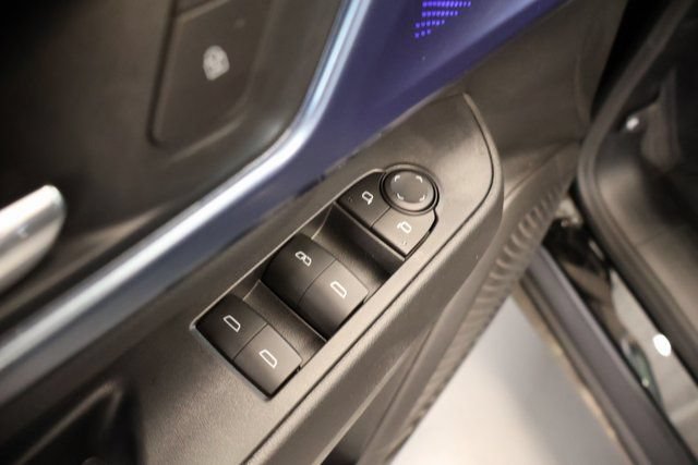 New 2026 Chevrolet Equinox EV LT FWD image 11