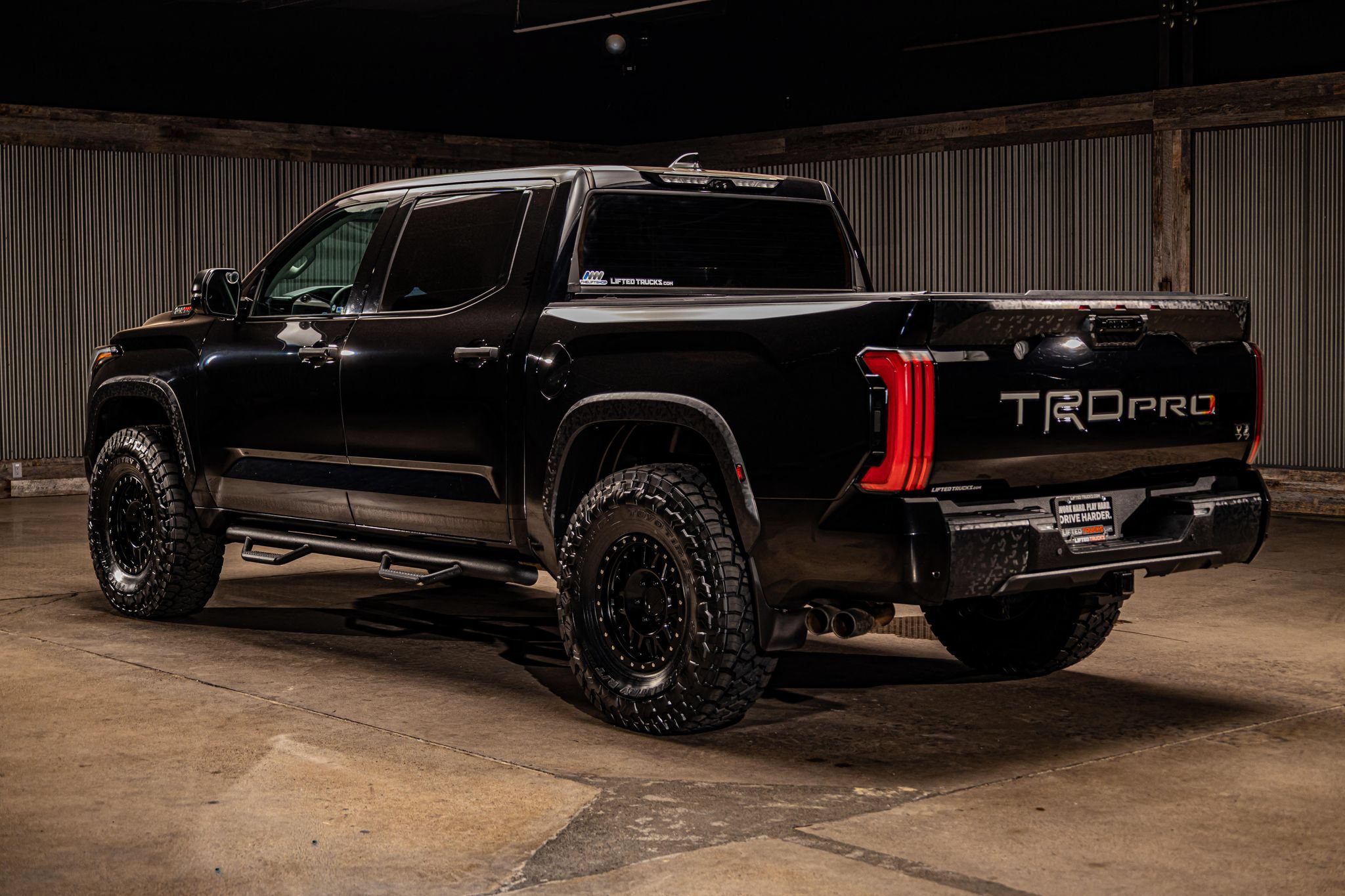 Used 2022 Toyota Tundra TRD Pro AWD/4WD image 7