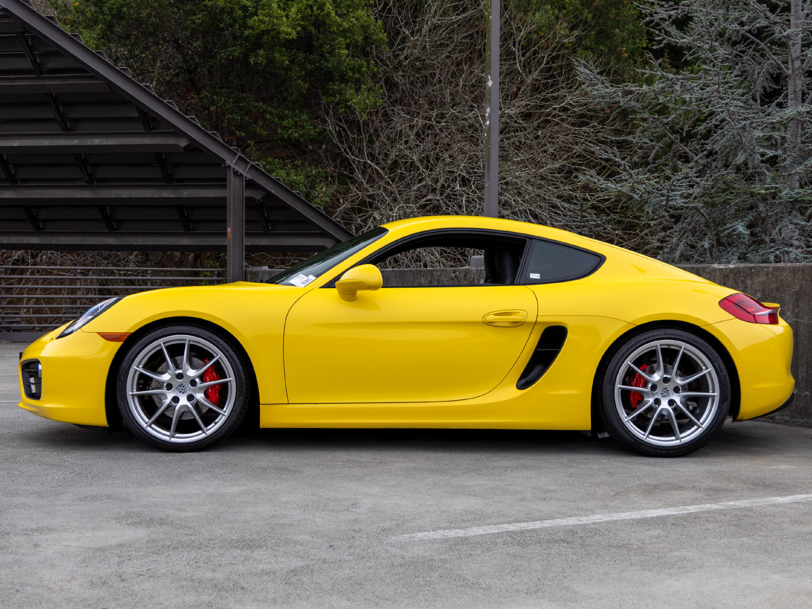 Used 2014 Porsche Cayman S RWD image 2