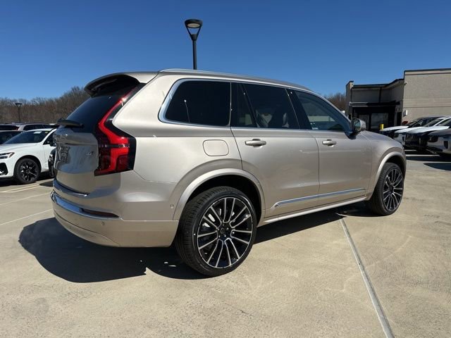 New 2026 Volvo XC90 B6 Plus w/ Protection Package Premier image 7