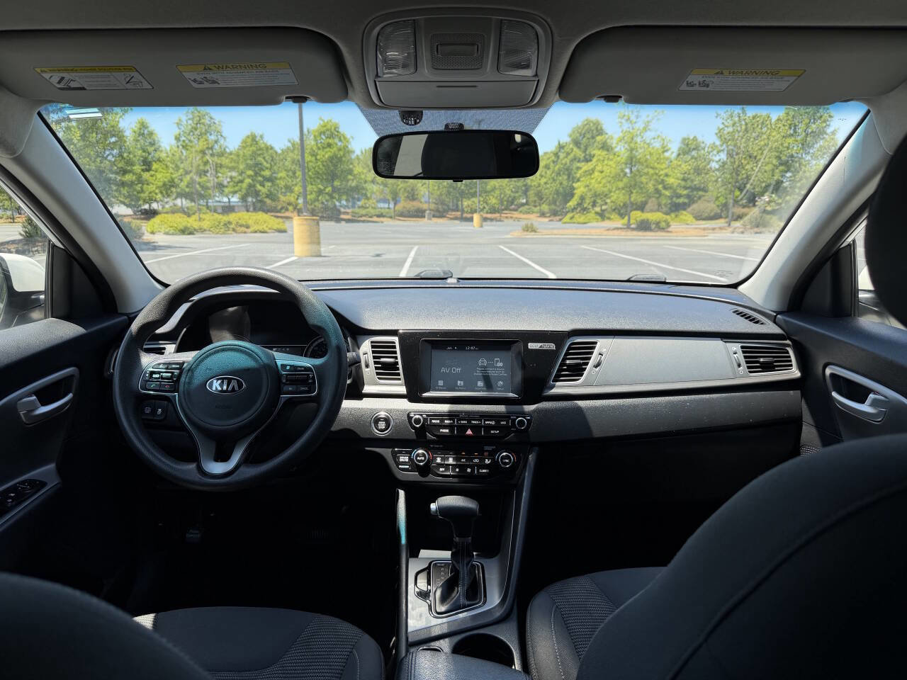 Used 2018 Kia Niro LX FWD image 20