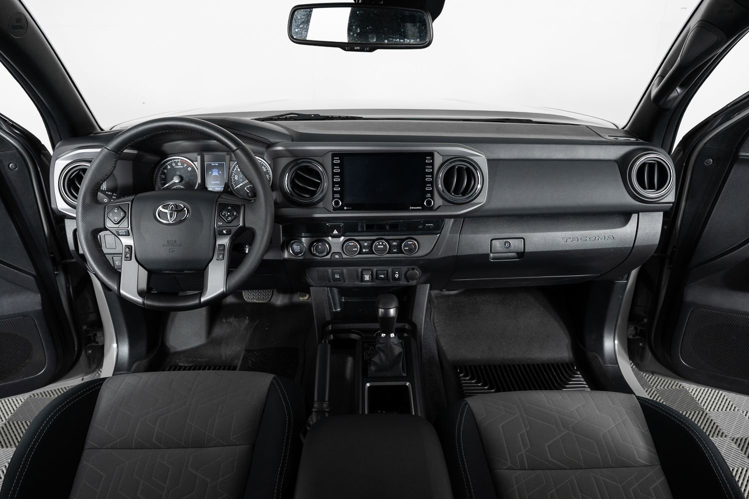 Used 2023 Toyota Tacoma TRD Off-Road image 34