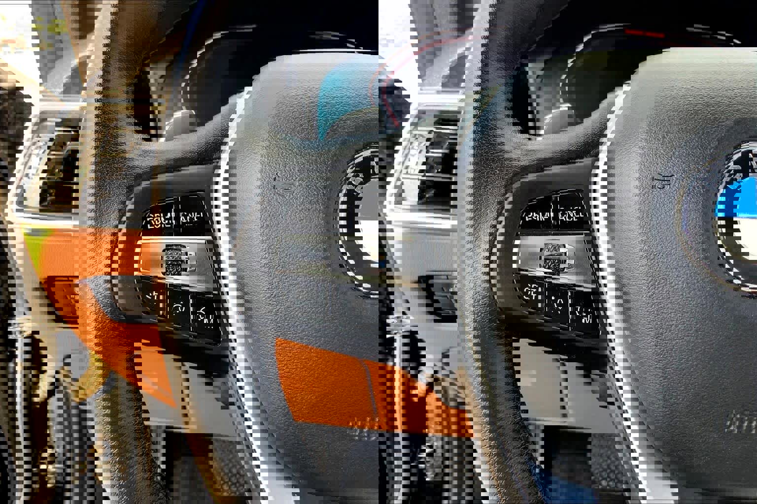 Used 2019 BMW 330i Sedan w/ Driving Assistance Package image 22