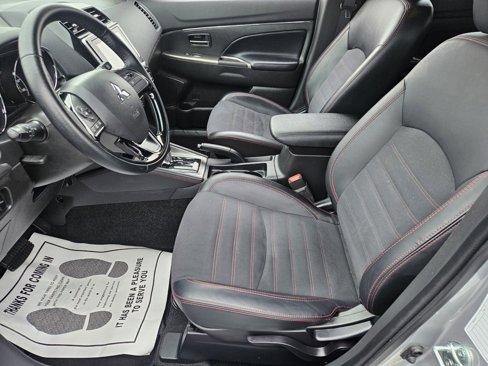 Used 2025 Mitsubishi Outlander Sport SE image 7