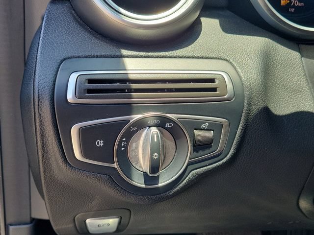 Used 2021 Mercedes-Benz C 300 Sedan image 22