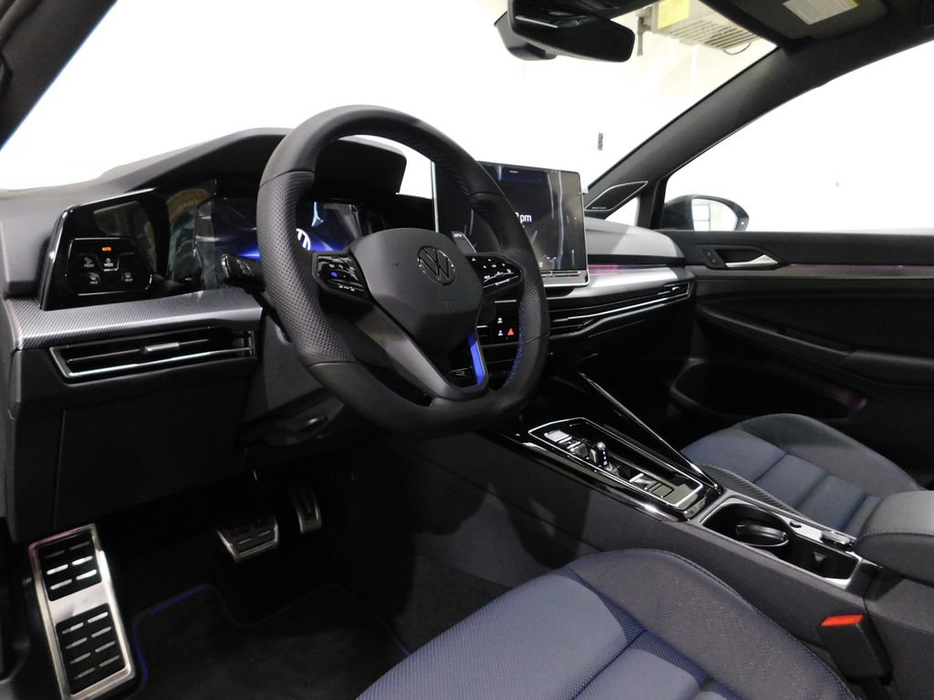 Used 2026 Volkswagen Golf image 37