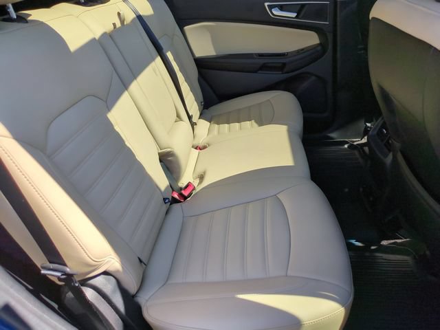 Used 2020 Ford Edge SEL w/ Convenience Package FWD image 32