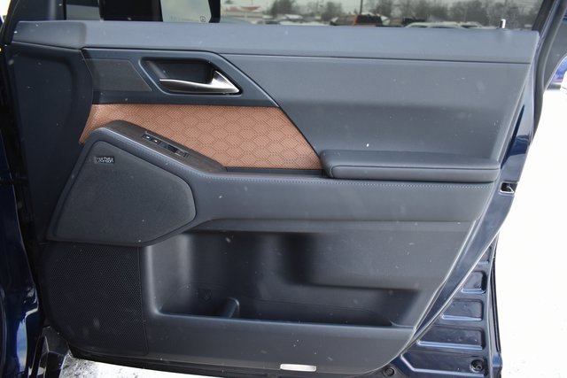 Used 2025 Lexus GX 550 image 55