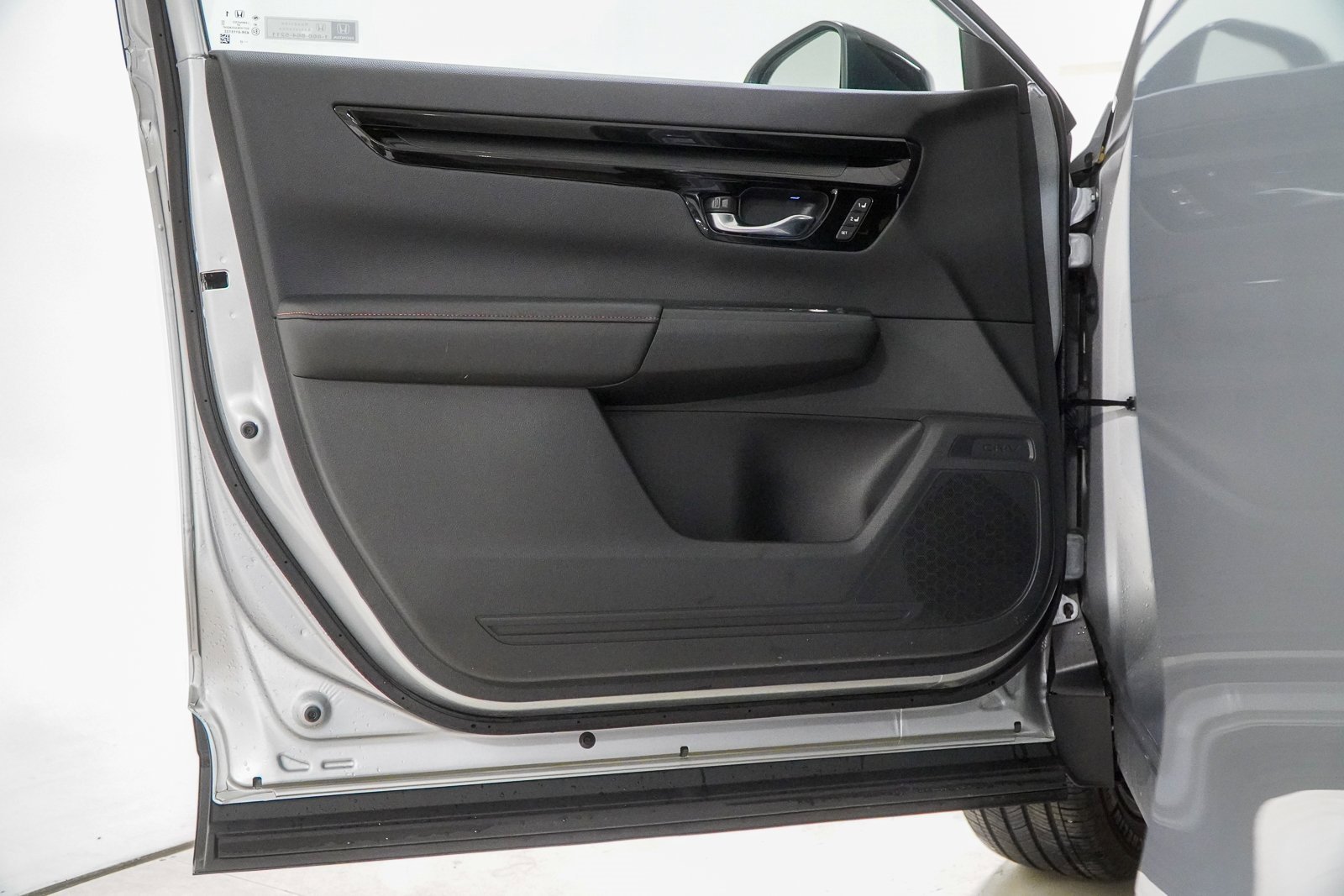 Certified 2025 Honda CR-V Sport Touring image 17