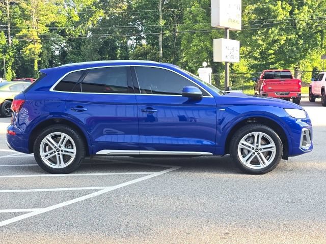 Used 2022 Audi Q5 e Premium Plus AWD/4WD image 6