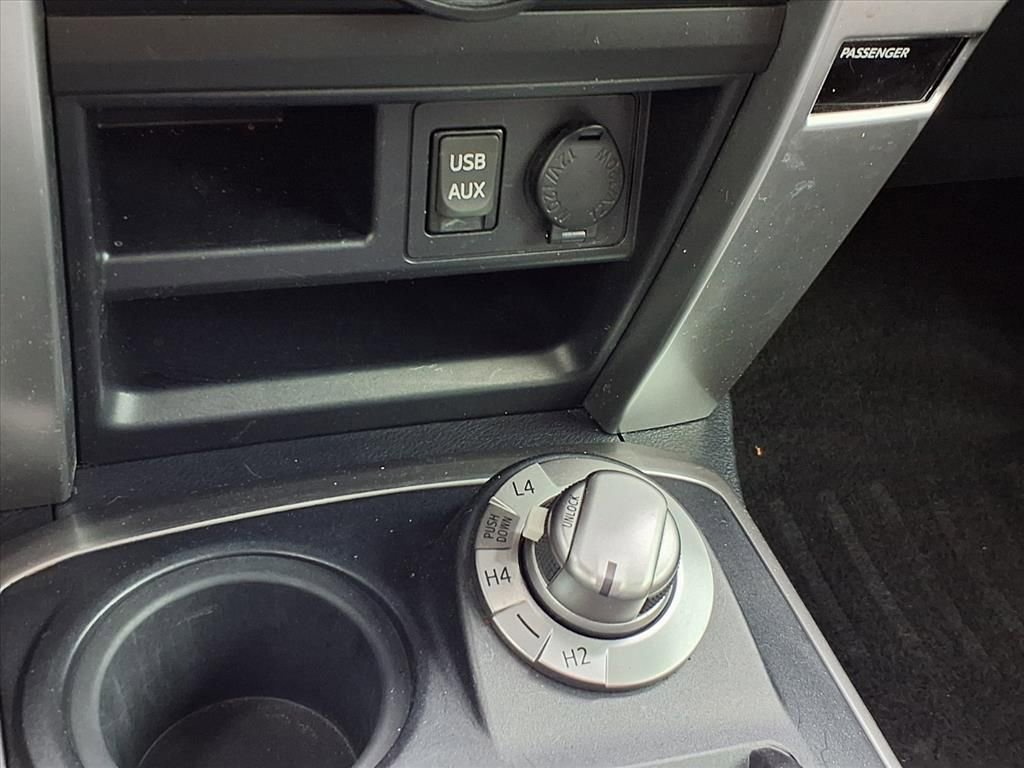 Used 2016 Toyota 4Runner SR5 image 20