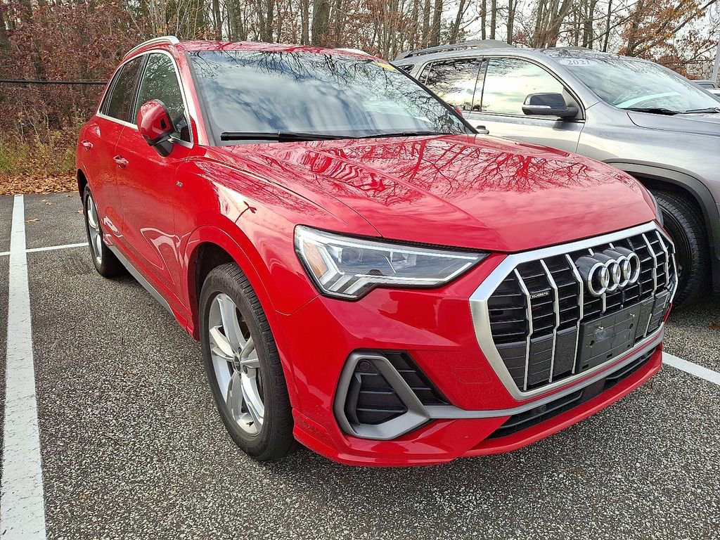 Certified 2023 Audi Q3 2.0T Premium Plus w/ Premium Plus Package image 3