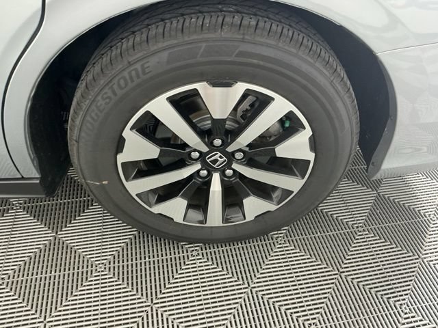 Certified 2026 Honda Odyssey EX-L image 34