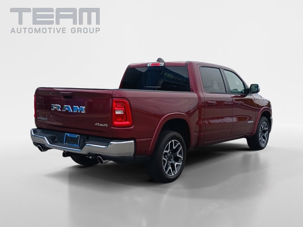 Used 2025 RAM 1500 Laramie AWD/4WD image 7