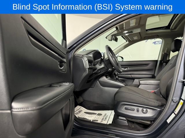 Used 2025 Honda CR-V EX image 11