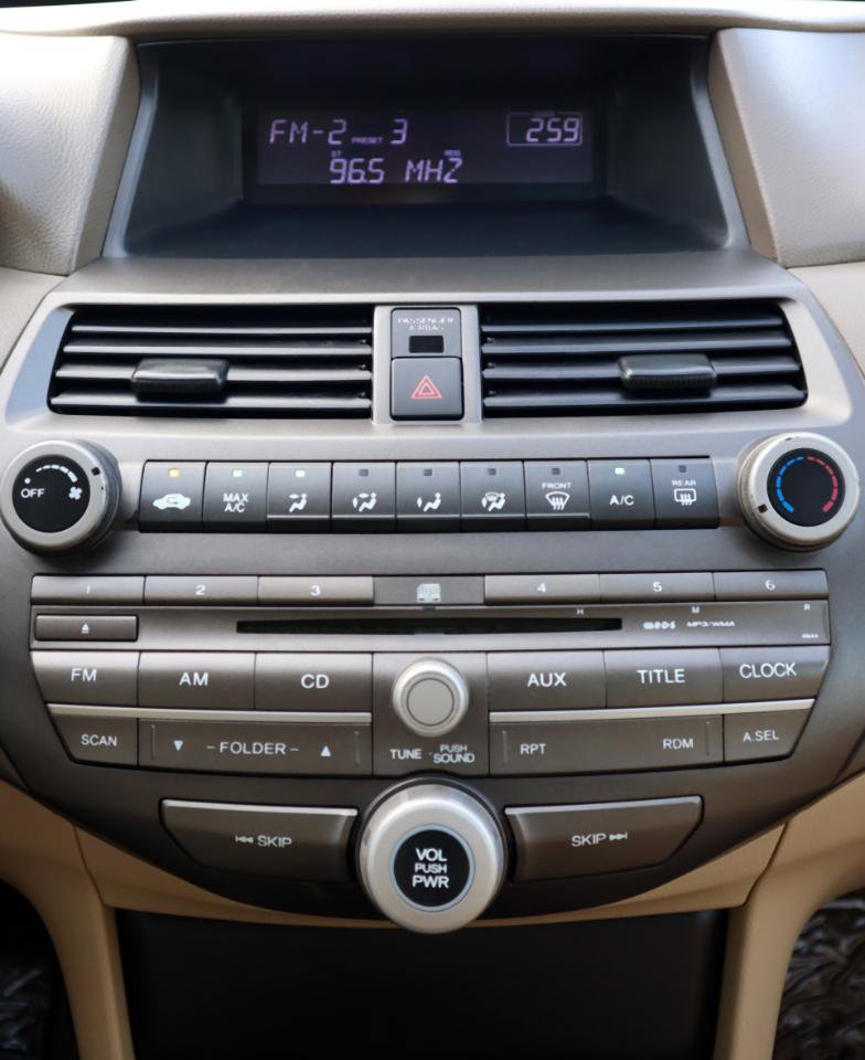 Used 2010 Honda Accord LX-P image 26