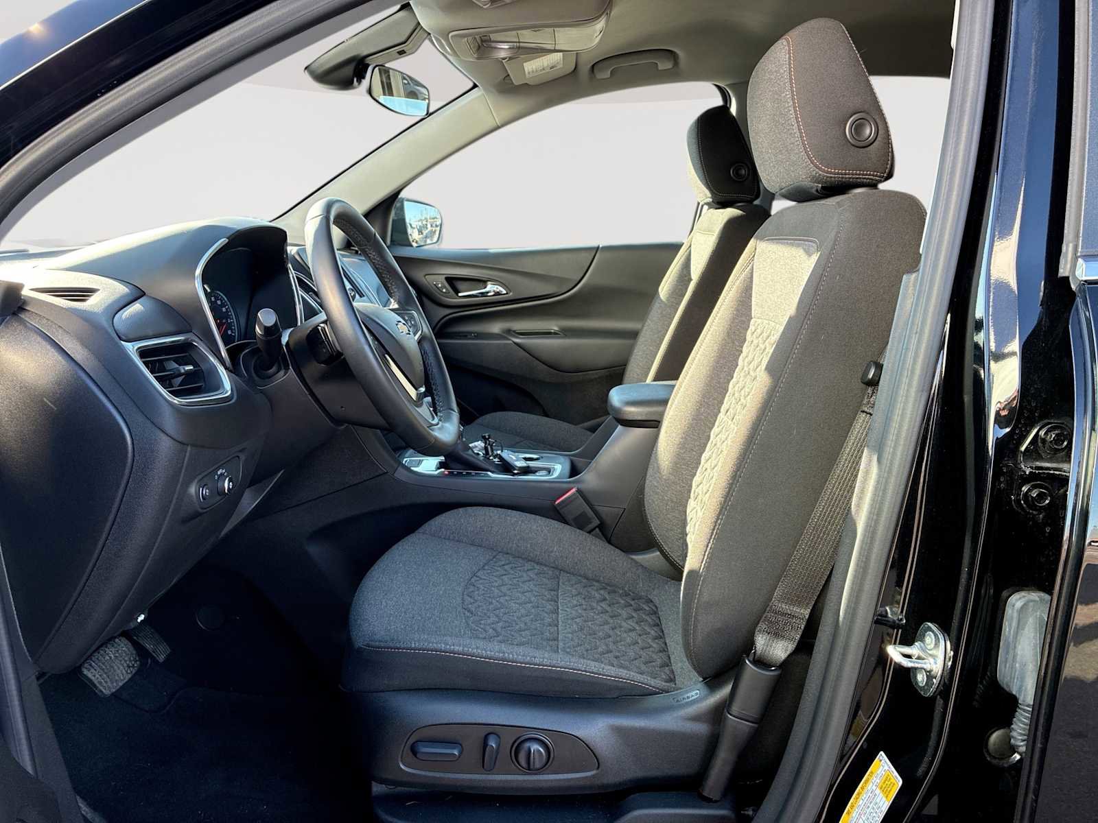 Certified 2024 Chevrolet Equinox LT image 18